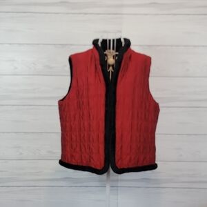 Chico's Silk Red Quilted Vest with Black Faux Fur Trim Womens Size XL